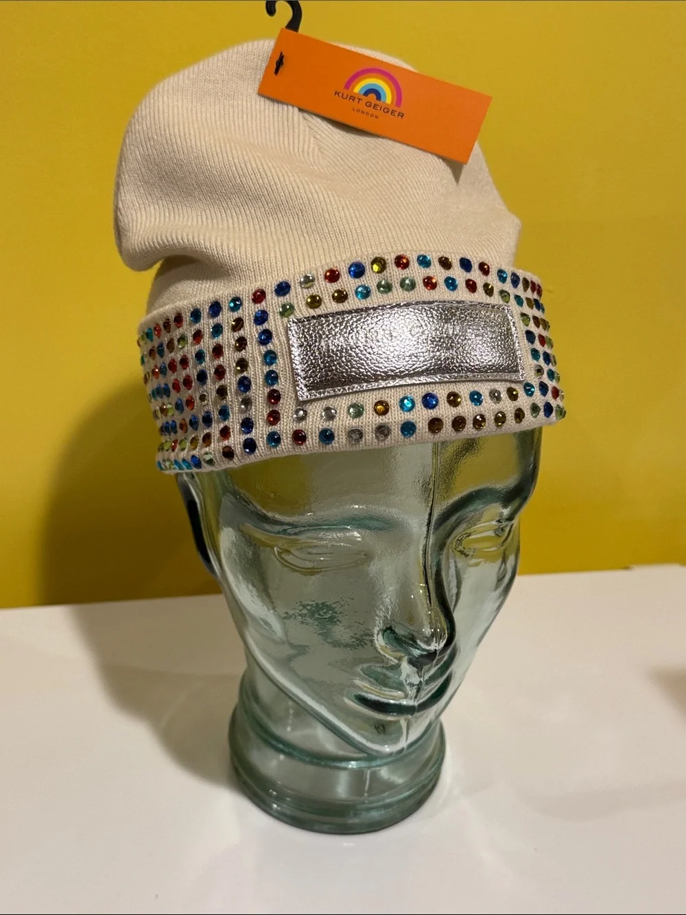 NWT Kurt Geiger hat.